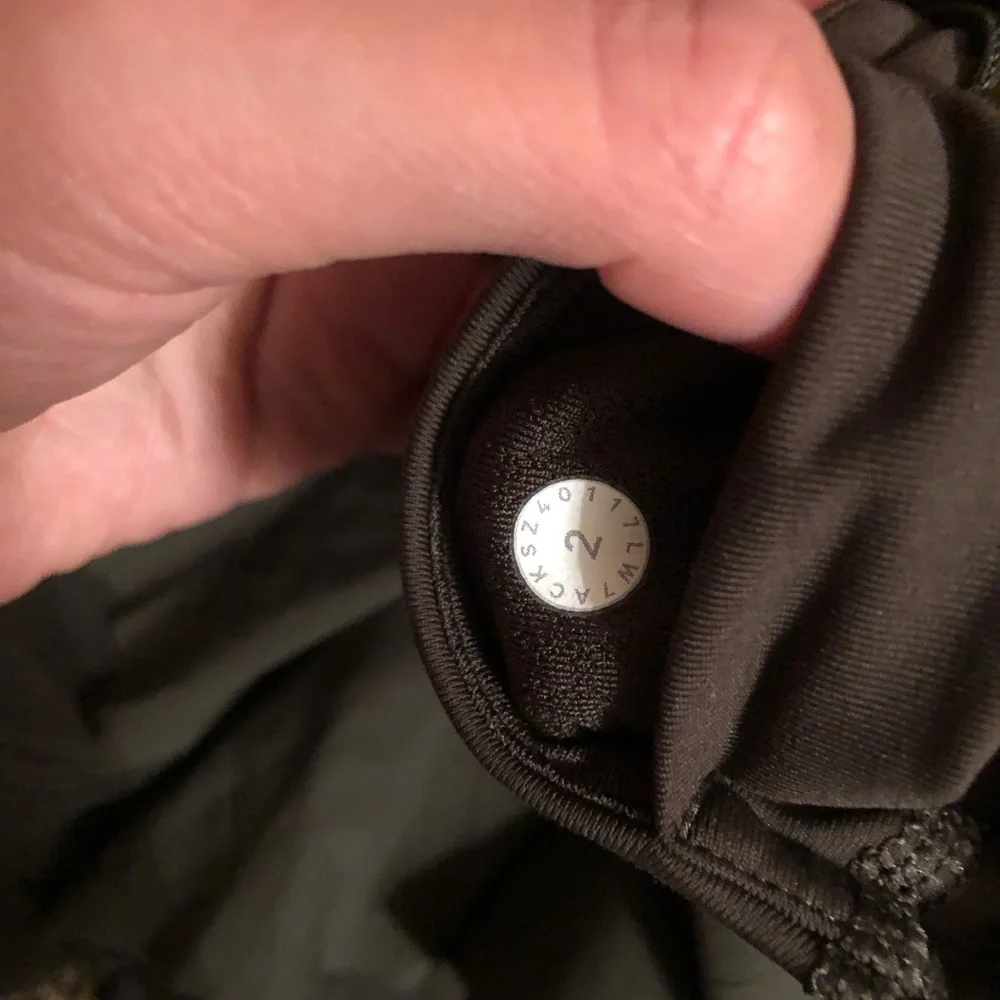 Lululemon Olive Green Squad Goals Shorts - Picture 8 of 11